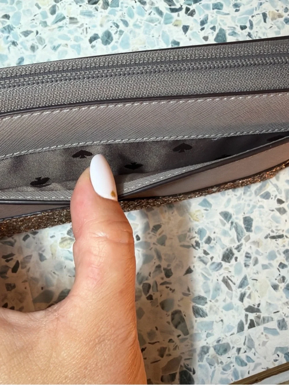 Kate Spade Glitter Zip Around Wallet Taupe Brown Leather Wristlet Clutch - Picture 4 of 5